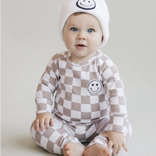 Checkered Smiley Lounge Set | Latte