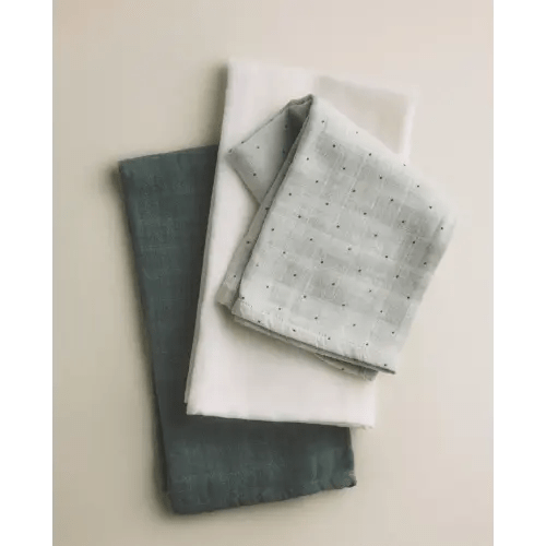 SET OF MULTICOLORED BABY MUSLIN CLOTHS (SET OF 3)