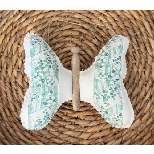 Quilted Butterfly, Antique Vintage Quilt Butterfly, Butterfly Decor, Butterfly Wall Hanging, Quilt Butterfly