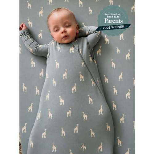 Giraffe Moss Sage 2.5 TOG Bamboo Viscose Sleep Sack | günamüna (3-9 mos)