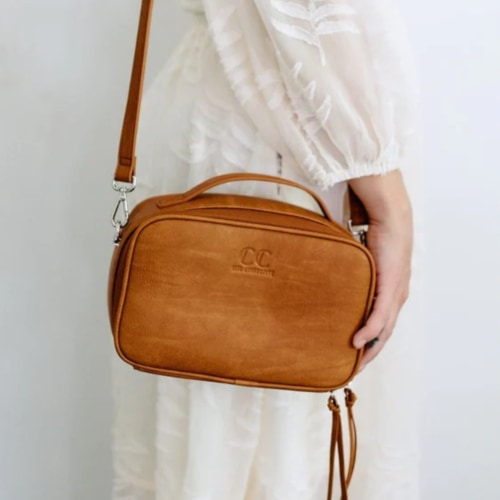 Fiat Diaper Clutch