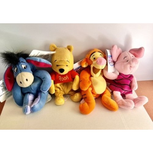 The Disney Store Mini Winnie The Pooh Bean Bag Plush Set With Tags