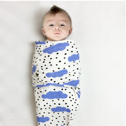 Norani Baby Snugababe Sleep Pod with Arm Inserts - Blue Clouds