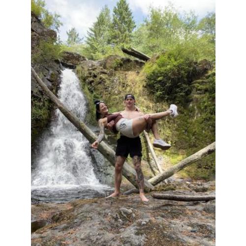Megan Addison | @Meg-Addi528