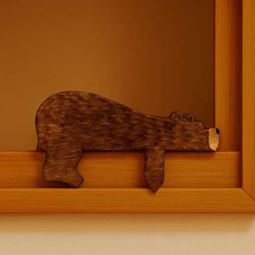 Wooden Bear Door Topper – Funny Brown Bear Corner Sculpture for Door Frame, Cute Animal Wall Decor for Cabin, Nursery, or Home Accent