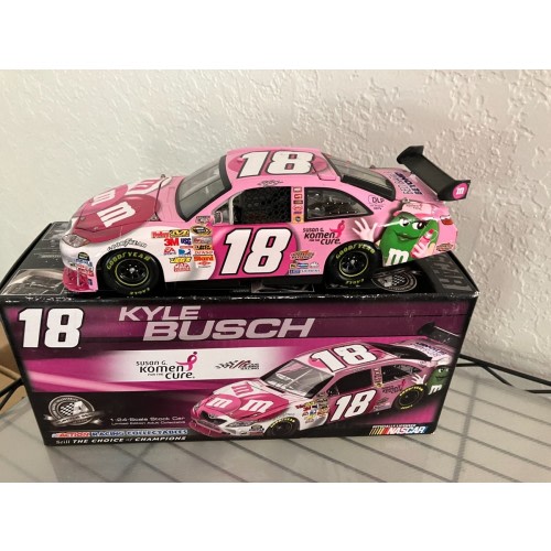 2008 #18 KYLE BUSCH 1:24 M&M'S SUSAN G. KOMEN PINK