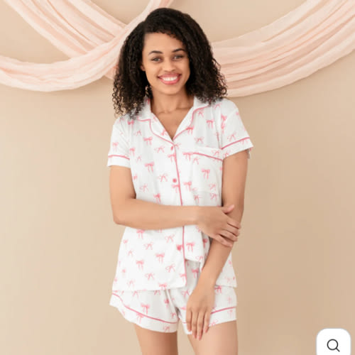 Women’s Short Sleeve Pajama Set in Bow