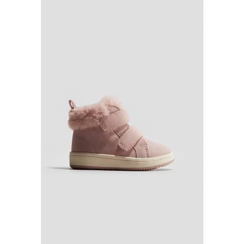 WARM-LINED HIGH TOPS