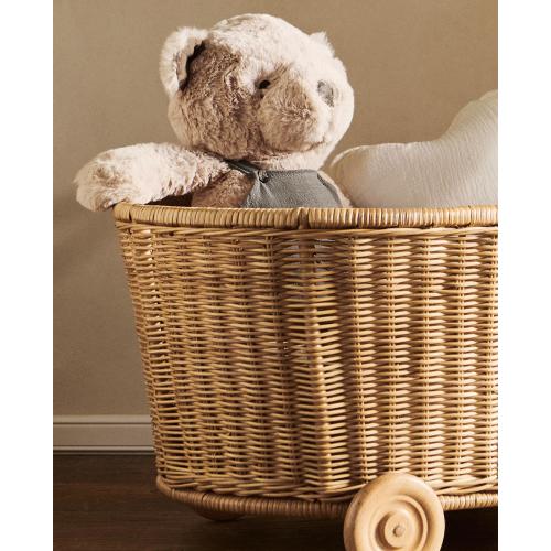 RATTAN TROLLEY WITH WHEELS