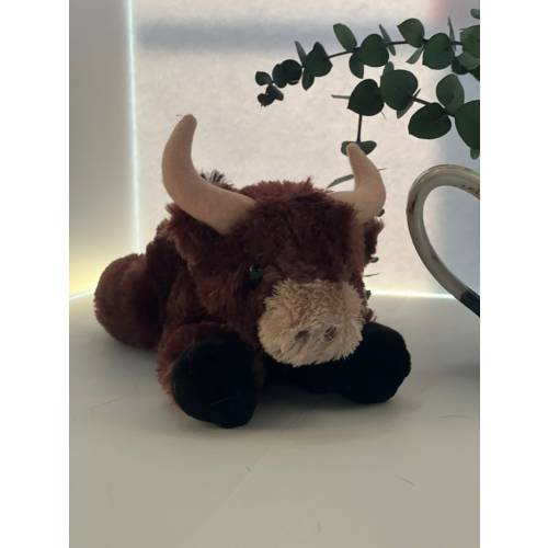 Plush Highland Cow/Yak, Bull Stuffed Animal, So Cute, Flopsy Syle, Hard to Find, Cow Lovers, Two Colors Available, Cute Horns and Tail!