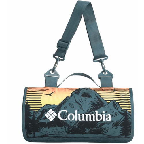 Columbia Outdoor Packable 72” x 72'' Blanket(Green )