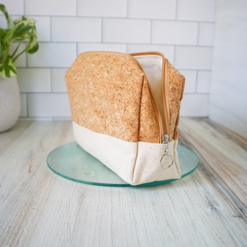 Cork + Linen Make-Up Bag