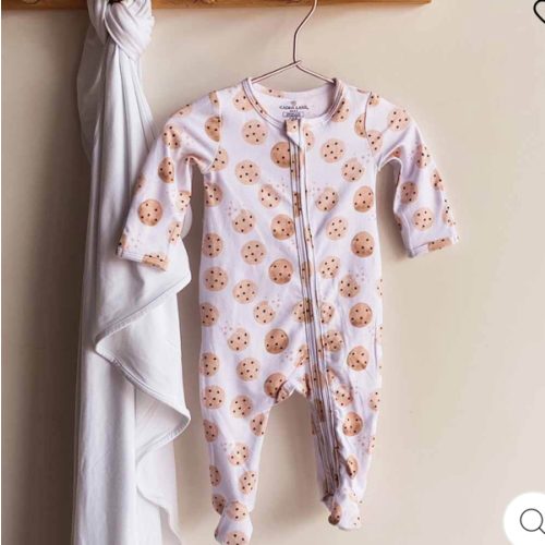 Cookie Crumble Zipper Footie | Caden Lane