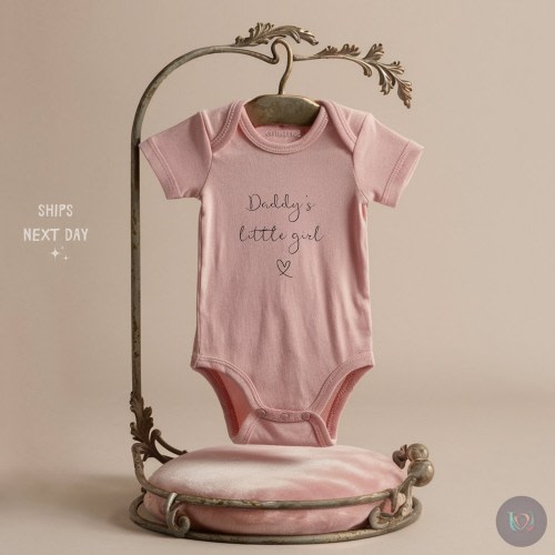 Daddy's Little Girl Onesie® - Newborn Baby Bodysuit - Minimalist Bodysuit - Father's Day Natural Baby Onesie®
