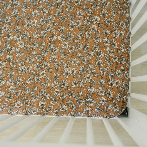 Magnolia Crib Sheet