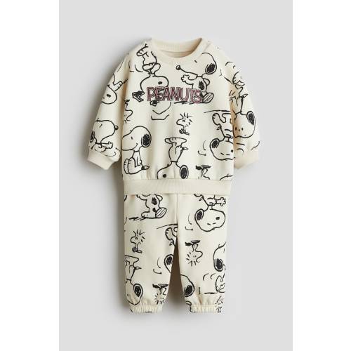 2-Piece Printed Sweatsuit