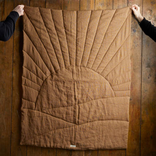Linen Quilted Play Mat - Walnut – MamaOwl