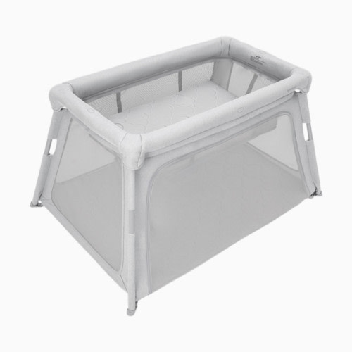 Deluxe Travel Crib & Play Yard + Bassinet Insert - Grey
