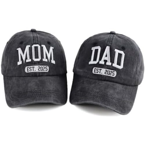 2PCS Est 2025 Mom and Dad Hats for New Parents Gifts, Adjustable Embroidered Baseball Caps for Mothers Fathers Day Xmas