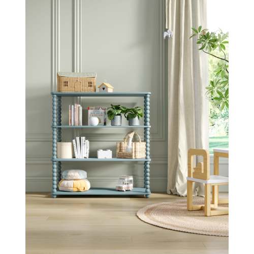 Briar Shelf