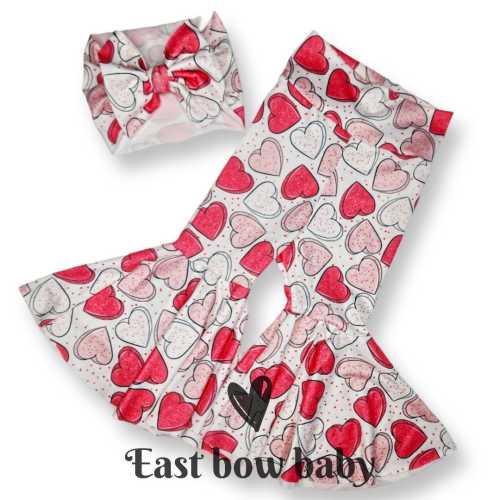 Pink Valentines day Bellbottom set, Heart print girls outfit, Candy heart bellbottom,Heart treat flares,Valentines day photoshoot,Girls vday