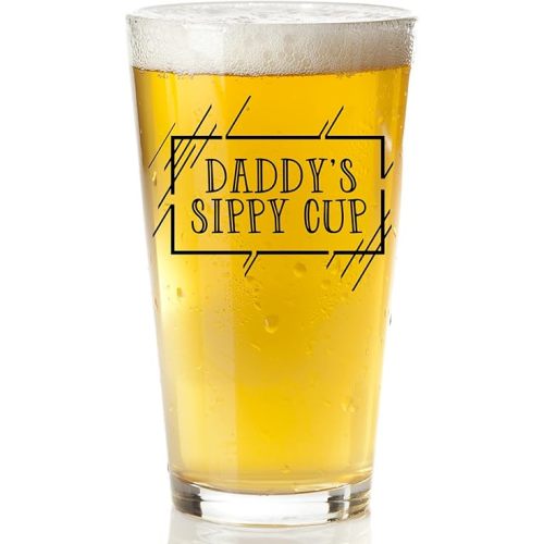 COOL AF Daddy’s Sippy Cup Beer Glass - 16 Oz, Scratch Resistant Funny Beer Glass - Stocking Stuffers and Gag Gifts for Men - Birthday, Father’s Day, or New Dad Gifts - Printed in the USA
