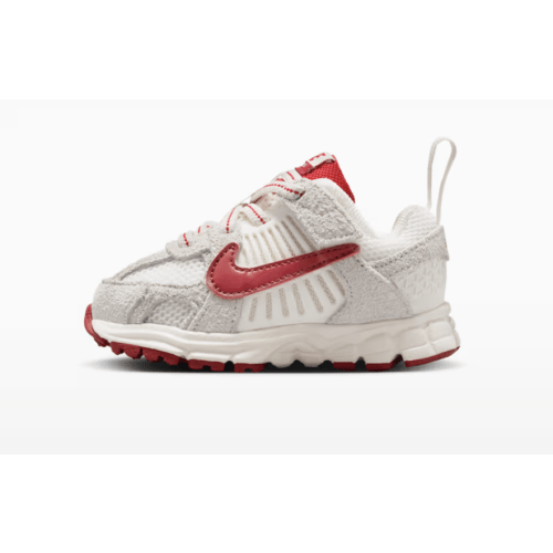 Nike Vomero 5 SE