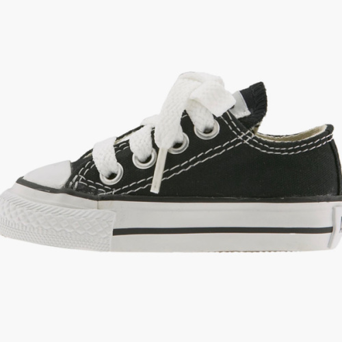 Chuck Taylor® Low Top Sneaker - Black