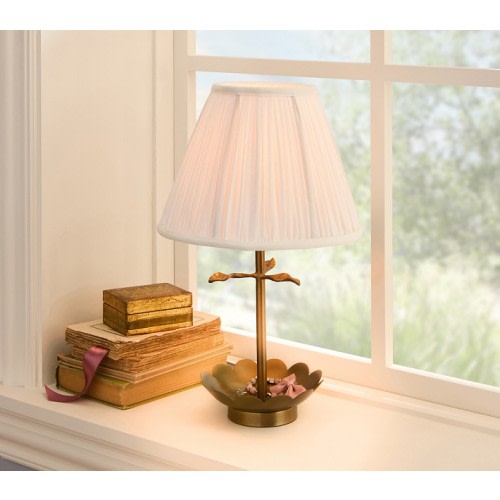 Chris Loves Julia Table Lamp (15")