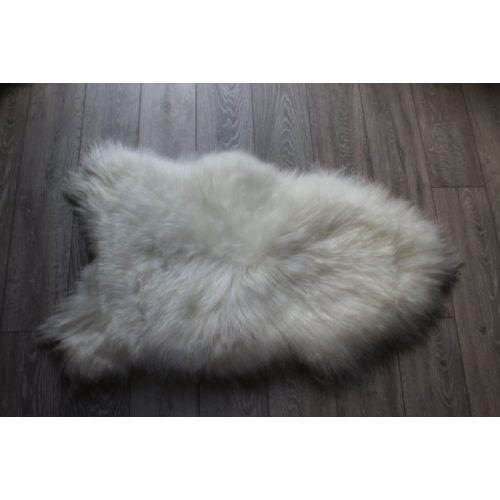 Buy a Ivory Icelandic Sheepskin Rug Online at Nordic Sheepskin