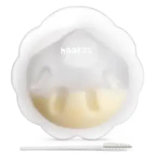 haakaa Petal Soft Silicone Milk Collector, Discreet Milk Catcher, Leak-Protection Breast Milk Saver, Reusable Breast Shells Milk Collection Cup for Breastfeeding with Cleaning Brush - TikTok Shop