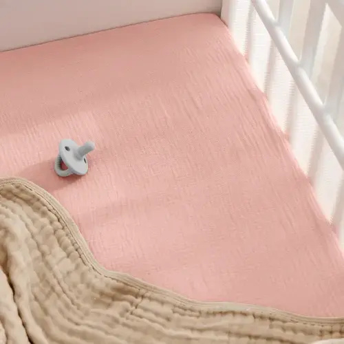 Fitted Bassinet Sheet - Color Pink