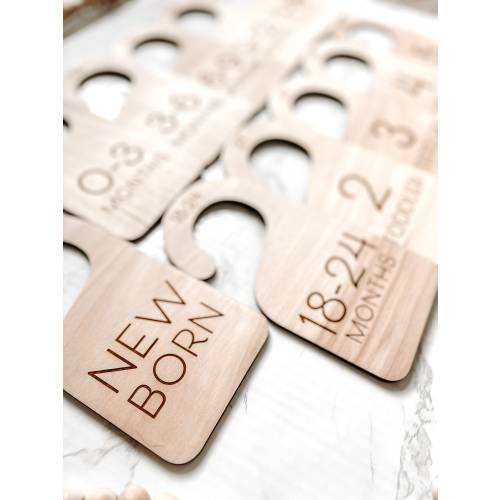 Custom Wooden Baby Clothes Size Markers - Perfect Baby Shower Gift Idea, Nursery Organization, Rustic Wood Baby Closet Dividers, Newborn-5T