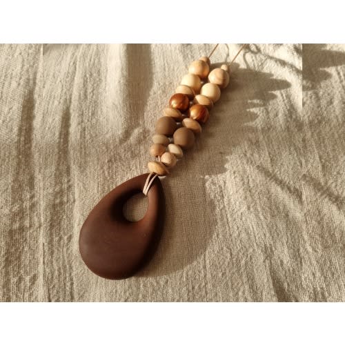Brown silicon nursing necklace, teardrop pendant, sensory necklace, fidget necklace, wooden beaded jewlery, necklace for mum, mother gift