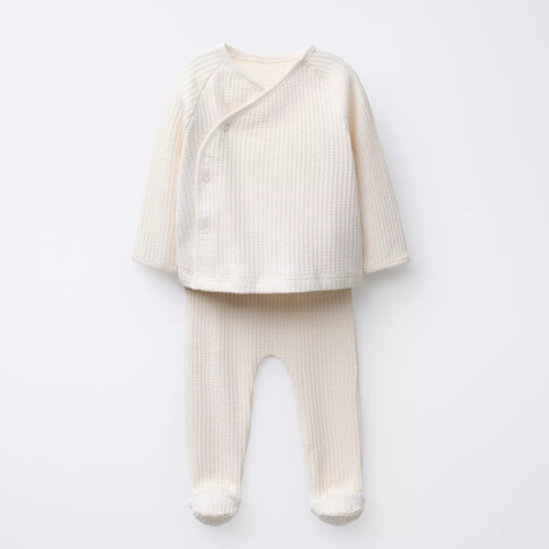 TEXTURED T-SHIRT AND LEGGINGS SET - Ecru | ZARA United States