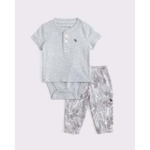 baby henley bodysuit & cargo sweatpants set