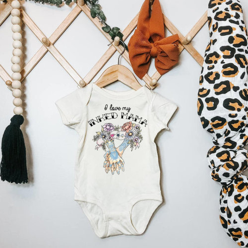 Tattoo Mom Baby Gift, I love my Inked Mama Bodysuit, Tattoo Mom Kids Tee, Tattoo Baby, Tattoo Theme, Retro Tattoo Theme, Funny Tattoo tee