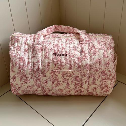 Personalised Quilted Travel Bag - Floral Print "Mama" Duffel Bag, Perfect for Weekend Getaways, Gifts for Mum, Hospital Bag, Mother’s Day