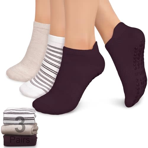 yeuG Pilates Socks for Women Non Slip Grip Socks for Yoga, Barre, Hospital, Barefoot Grippy Yoga Sock Womens Gifts 4 Pairs