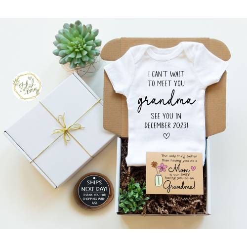 Personalize Pregnancy Announcement Baby Onesie® Gift Box for Grandma Abuela Nana Grandpa Grandparents a Custom Baby Announcement Reveal Gift