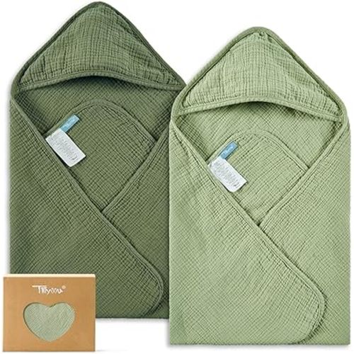 TILLYOU Muslin Hooded Baby Towels for Newborn 2 Pack, 32x32Inch Soft Baby Bath Towel Highly Absorbent for Newborn and Infant, Essential for Newborn Care, Forest Green and Light Green