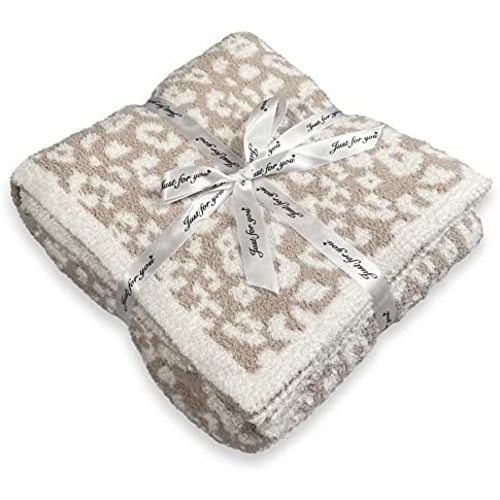 Jazzco Soft Plush Fluffy Leopard Knitted Throw Blanket, Lightweight Warm Cozy 71"x51" Cheetah Blanket - Perfect for Couch, Bed, Sofa, Cream