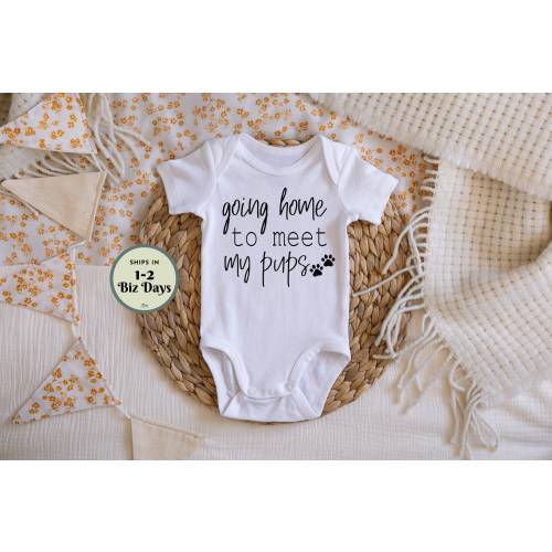 QUICK SHIP Going Home to Meet My Pups Onesie™ - Pregnancy Announcement - Dog Baby Announcement - Pregnancy Reveal - Coming Soon Animal Lover