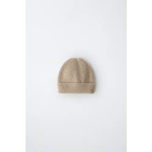 KNIT BEANIE HAT - Light beige | ZARA United States