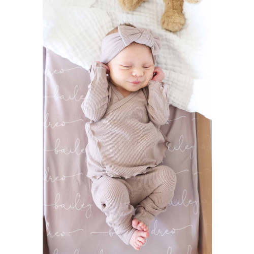 2pc Bamboo Button Top & Bottom in Mocha | Caden Lane