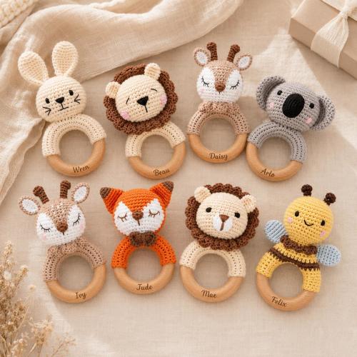 Personalized wooden baby rattle, rattle with customizable name, Montessori sensory toy, Christmas gift for newborn.