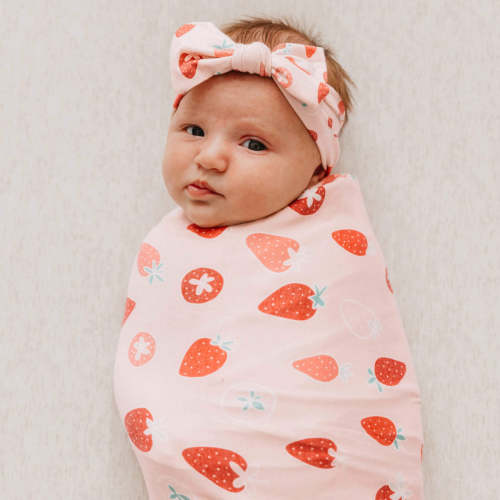 Knit Swaddle Blanket - Strawberry