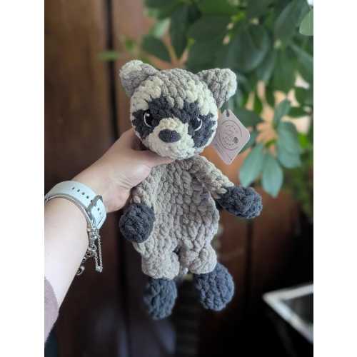 Crochet Raccoon Knotted Lovey – Handmade Amigurumi Plushie Snuggler Gift