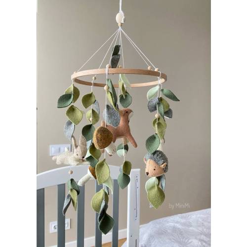 Woodland Felt Animal Baby Mobile: Deer, Rabbit, Hedgehog Nursery Decor