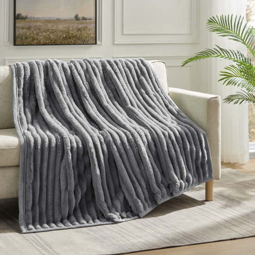 Virtu Ultra Plush Faux Fur Mink Blanket, 102" x 82", Queen/King Size Blanket, Thick, Warm & Cozy Blankets for Beds, Gray